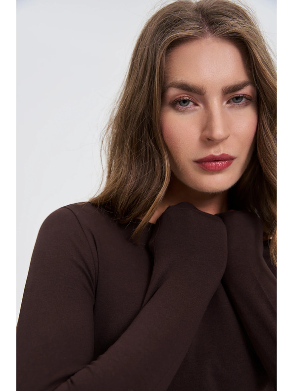 Moodo Priliehavá hnedá blúzka s dlhým rukávom Moodo