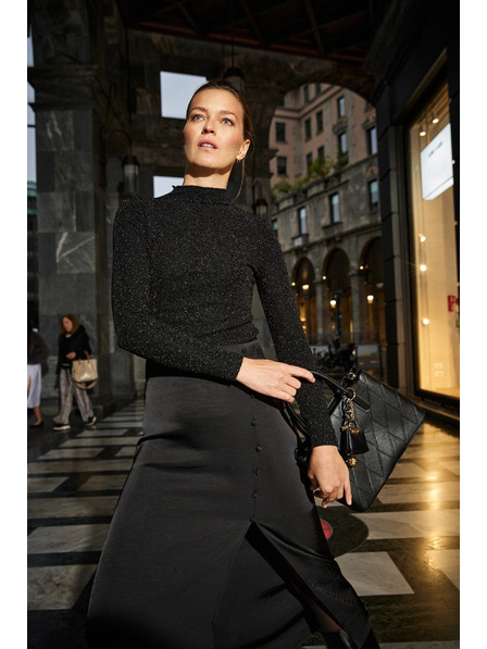 Moodo Lesklý top čierny Moodo