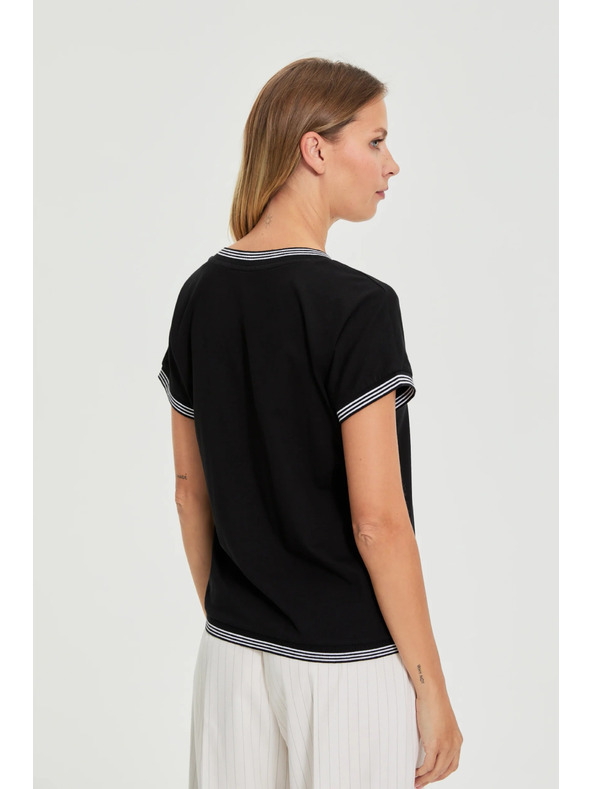 Moodo Bavlnená blúzka čierna Moodo