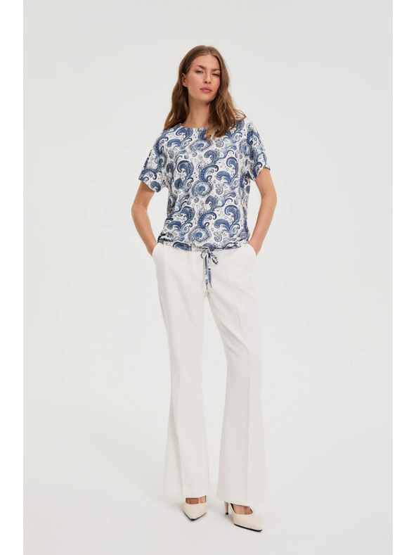 Moodo Top s paisley vzorom biely Moodo