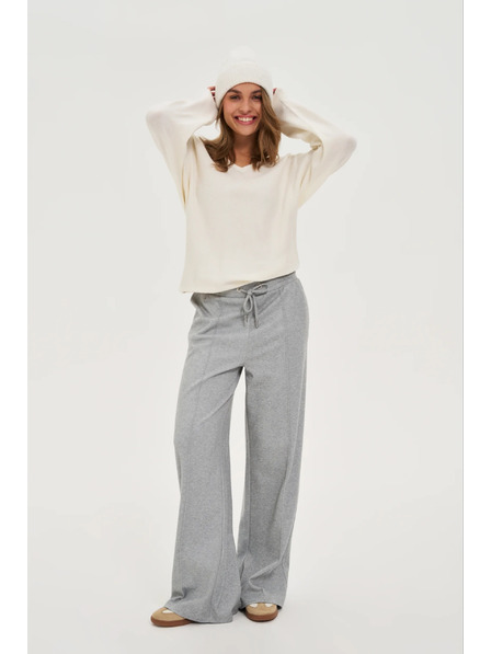 Moodo Teplá čiapka biela Moodo