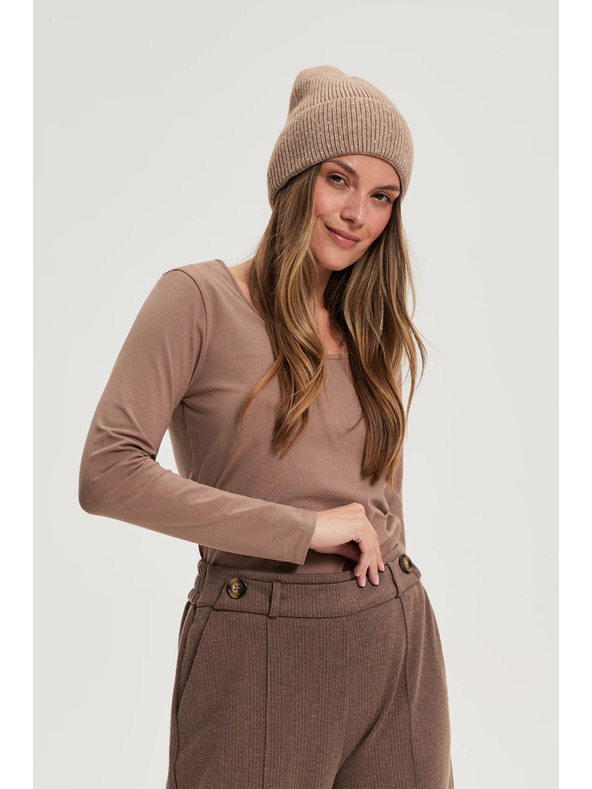 Moodo Čiapka s flitrami béžová Moodo