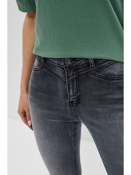 Moodo Grafitové džínsy high waist s odretinami na stehnách Moodo