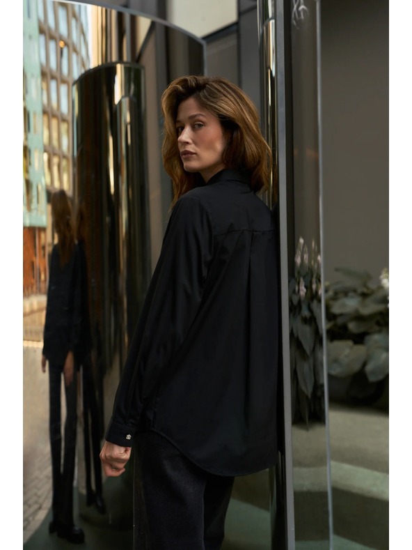 Moodo Čierna košeľa s golierom Moodo