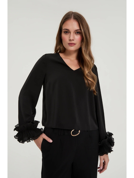 Moodo Čierna košeľa s volánmi na rukávoch Moodo