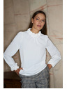 Moodo Biela košeľa so zdobným výstrihom Moodo