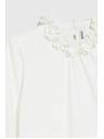Moodo Biela košeľa so zdobným výstrihom Moodo