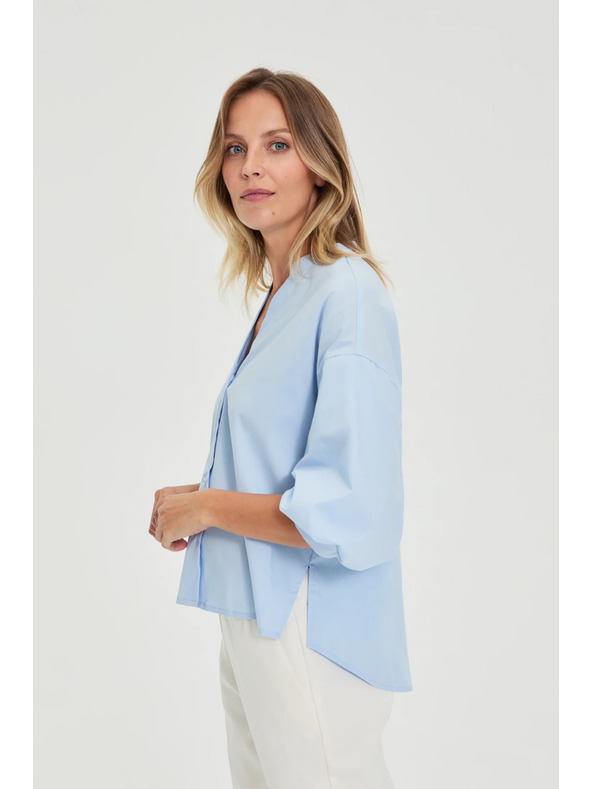 Moodo Svetlomodrá košeľa so zberanými rukávmi Moodo