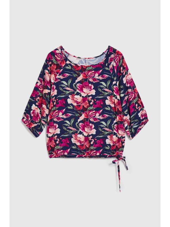 Moodo Tmavomodrá viskózová košeľa Moodo s kvetinovým vzorom