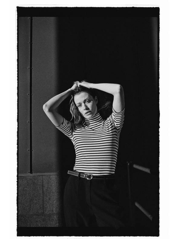 Moodo Tričko so stojačikom v pruhoch Moodo