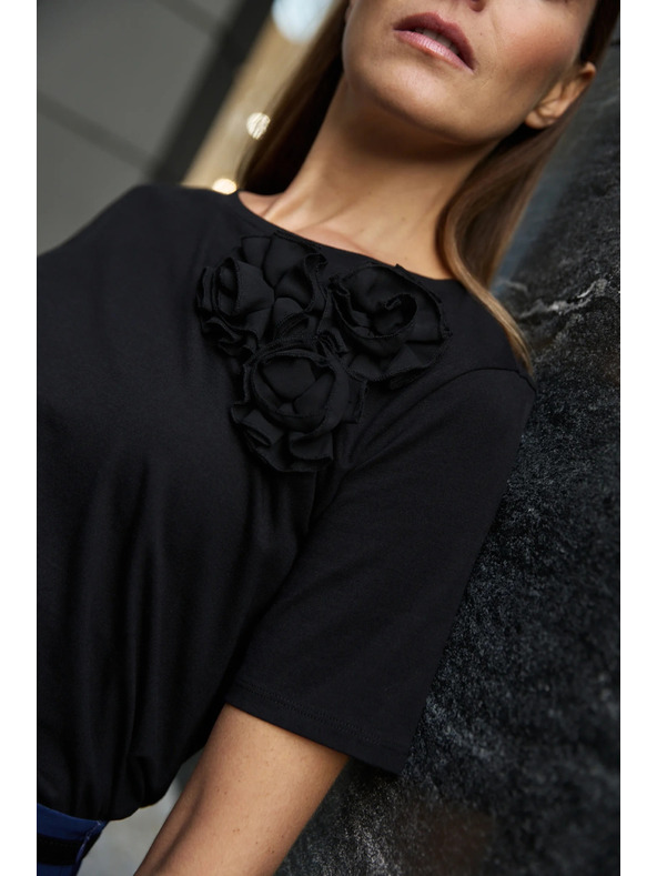 Moodo Bavlnené tričko s aplikáciou čierne Moodo