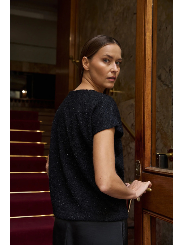 Moodo Lesklý top s krátkym rukávom čierny Moodo