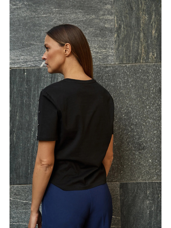 Moodo Čierne tričko s korálkami Moodo