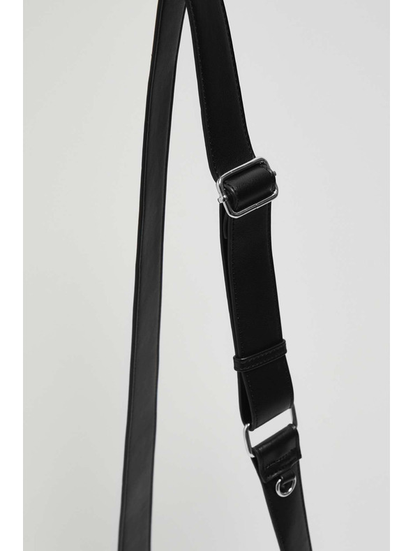 Moodo Čierna taška cez rameno so zipsom Moodo