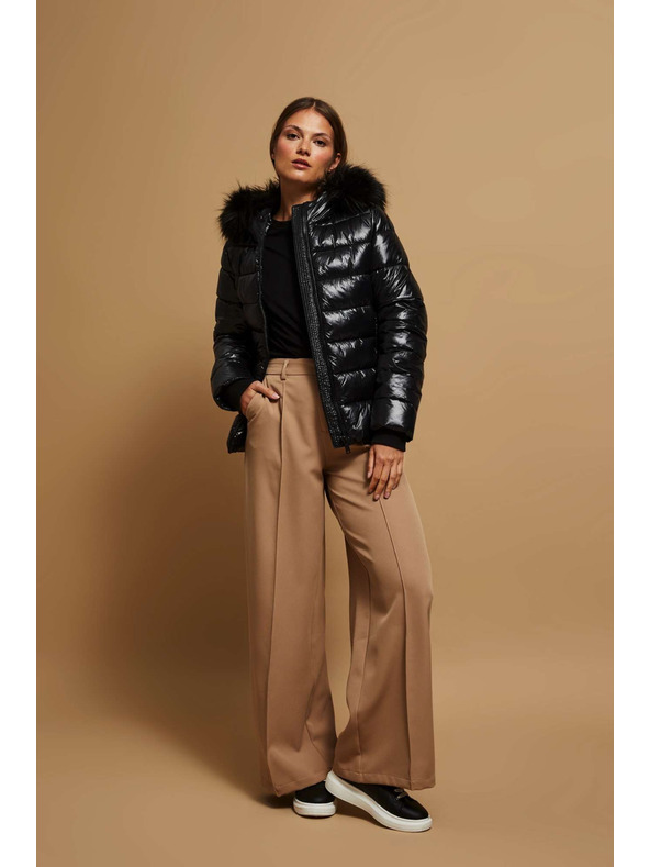 Moodo Prešívaná bunda s kožušinovou kapucňou Moodo