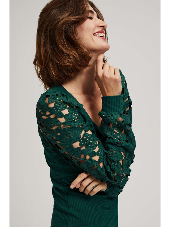 Moodo Smaragdové tričko s čipkovanými rukávmi Moodo