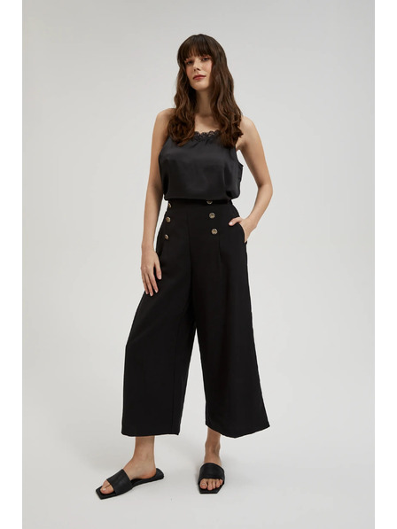 Moodo Čierne nohavicové sukne so zdobenými gombíkmi Moodo