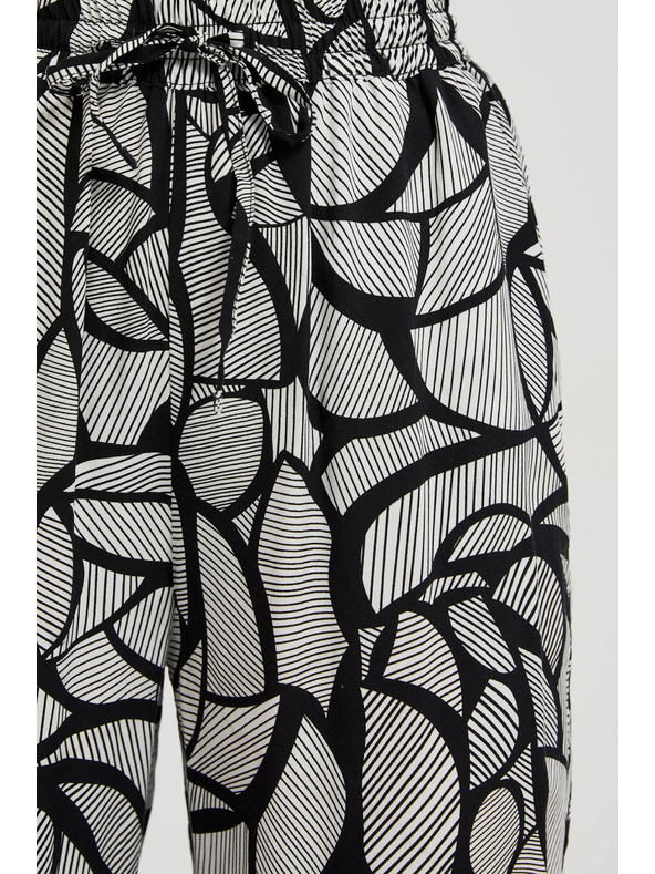 Moodo Viskózové nohavice s rovným strihom čierno-biele Moodo