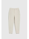Moodo Elegantné béžové nohavice so zúženým strihom a vreckami Moodo