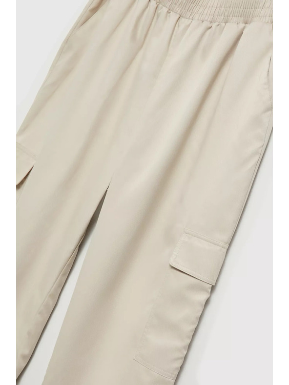 Moodo Béžové cargo nohavice s rovným strihom Moodo