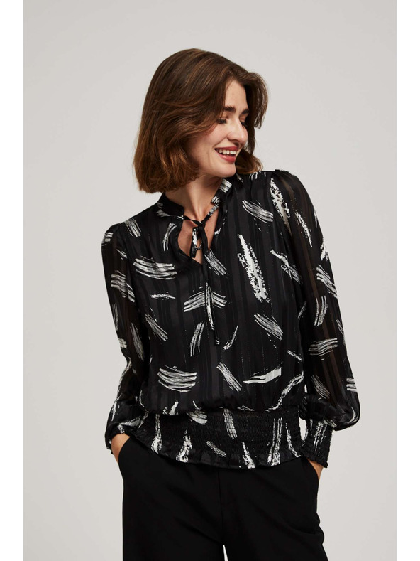 Moodo Čierna košeľa Moodo so zaväzovaným výstrihom