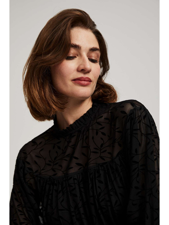 Moodo Čierna košeľa Moodo s volánovými rukávmi