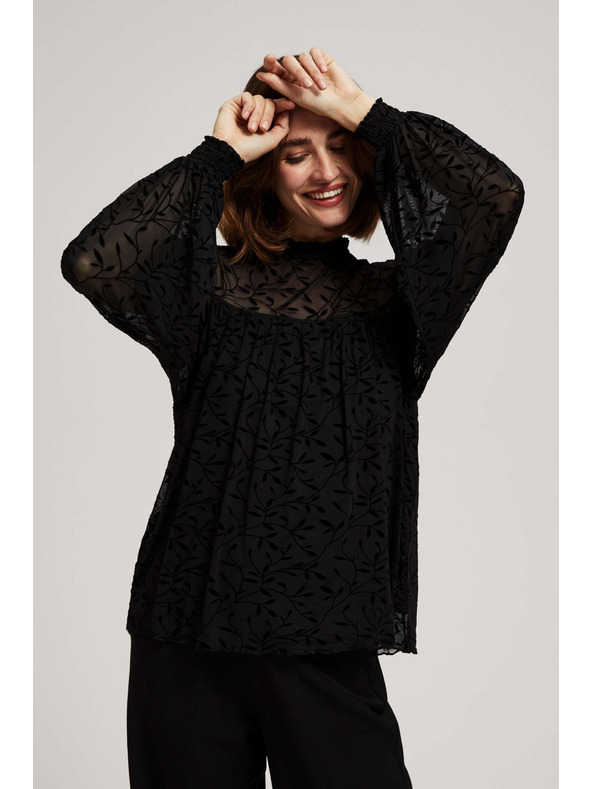 Moodo Čierna košeľa Moodo s volánovými rukávmi