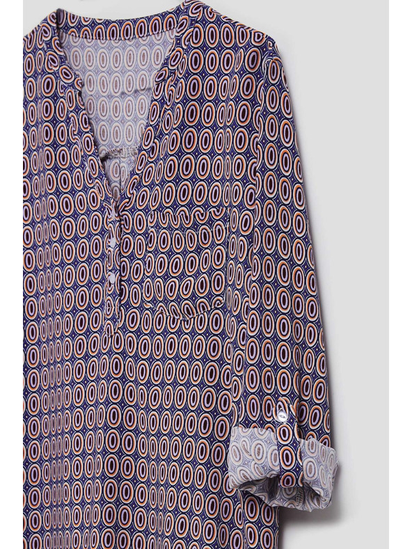 Moodo Vzorovaná košeľa s výstrihom do V svetlomodrá Moodo