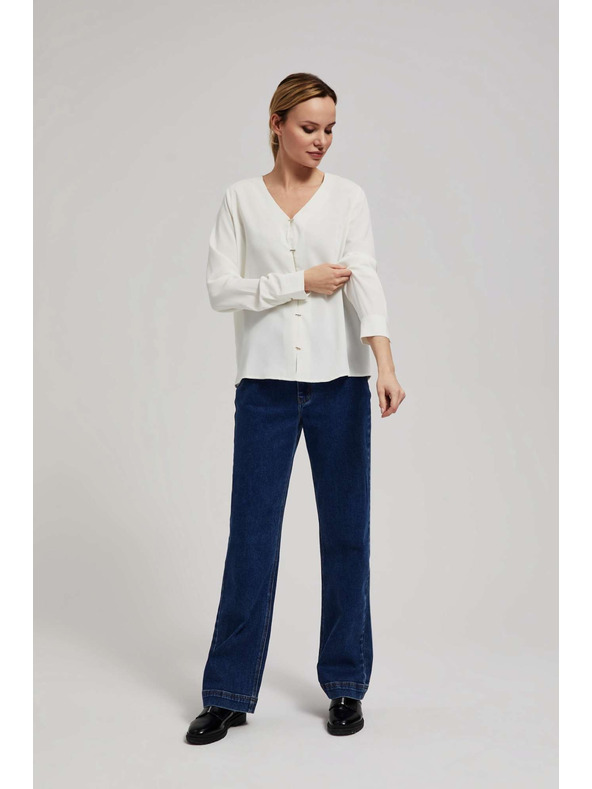 Moodo Košeľa s výstrihom do V a jemnými perlovanými gombíkmi perleťová Moodo