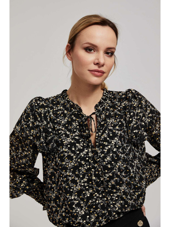 Moodo Vzorovaná košeľa s viazaním na výstrihu čierna Moodo