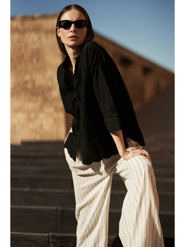 Moodo Čierna oversize košeľa na gombíky Moodo