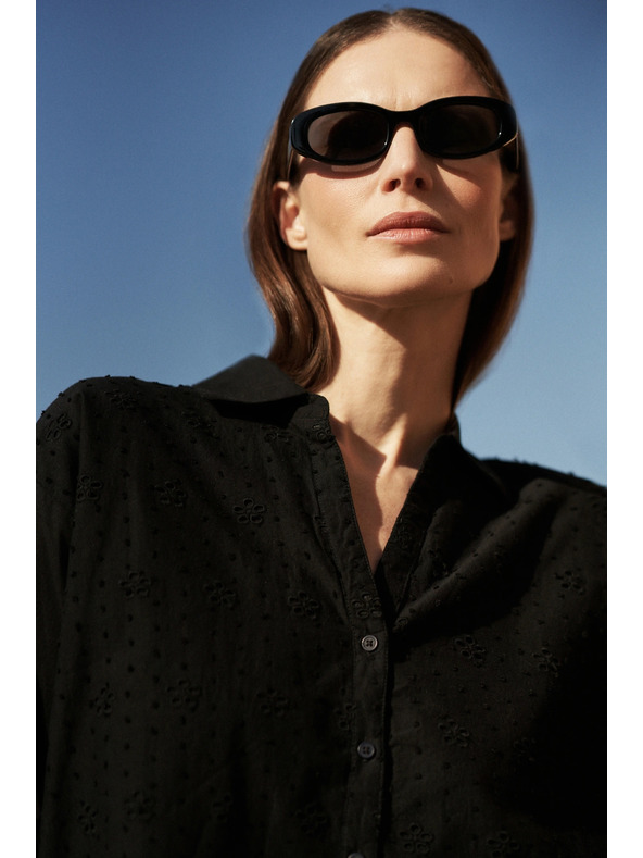 Moodo Čierna oversize košeľa na gombíky Moodo