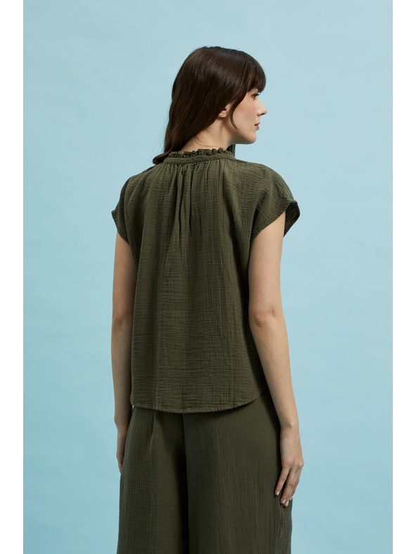 Moodo Bavlnené tričko so V-výstrihom, olivové Moodo