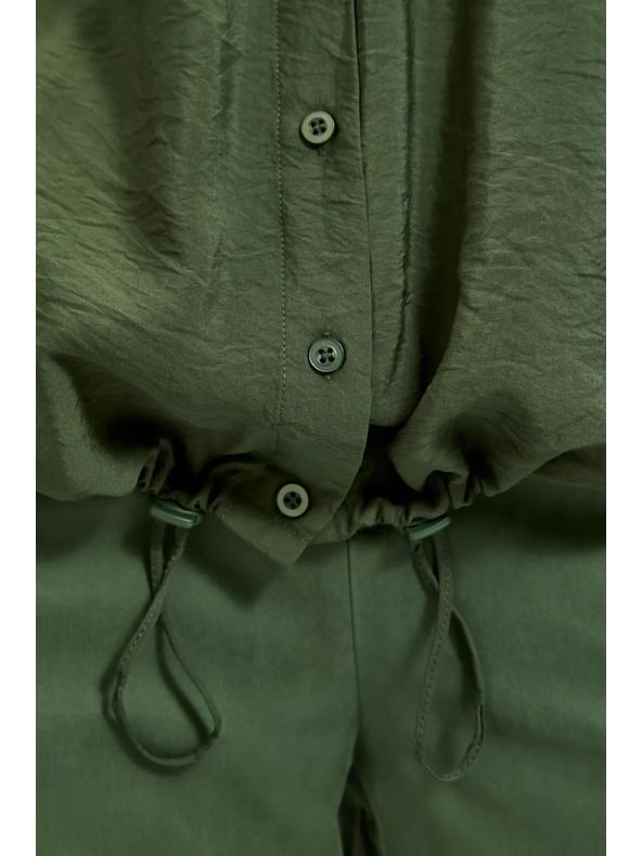 Moodo Khaki košeľa s vreckami a vyhrnutými rukávmi Moodo