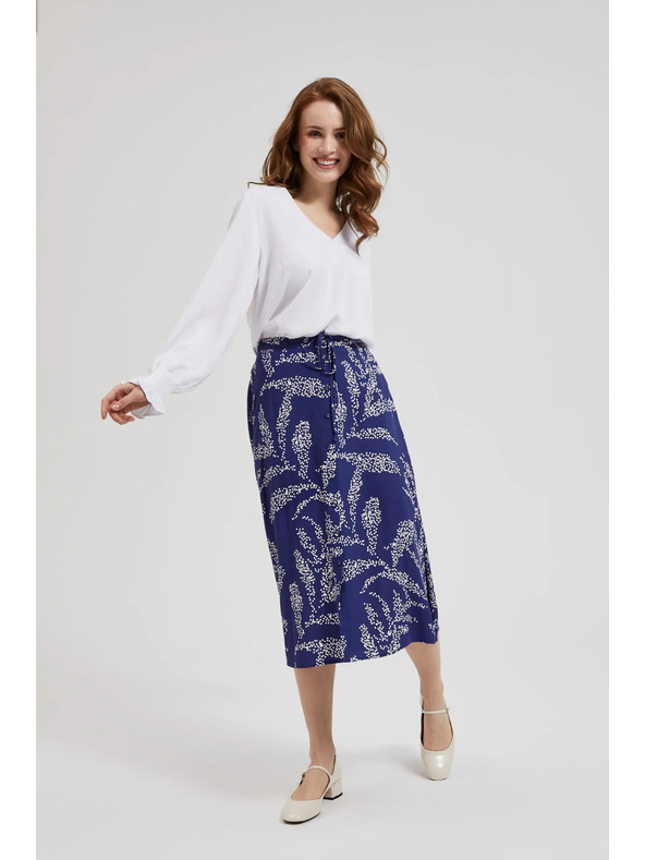 Moodo Viskózová košeľa so V-výstrihom a nafúknutými rukávmi, biela Moodo