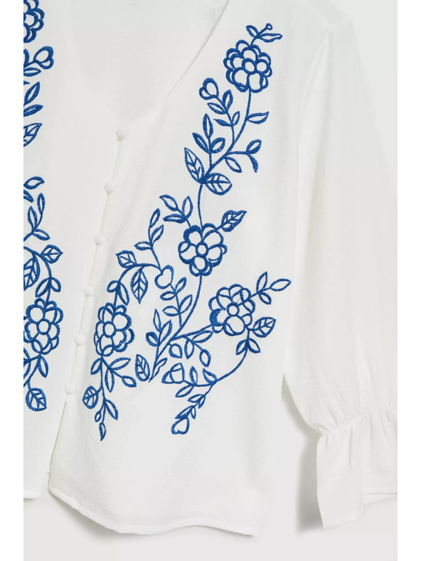 Moodo Biela košeľa Moodo zapínaná na gombíky