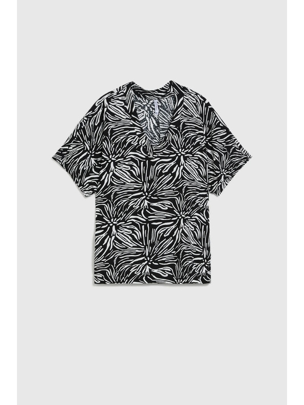 Moodo Viskózová košeľa so vzorom, čierna Moodo