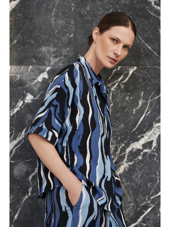 Moodo Vzorovaná košeľa s krátkymi rukávmi modrá Moodo