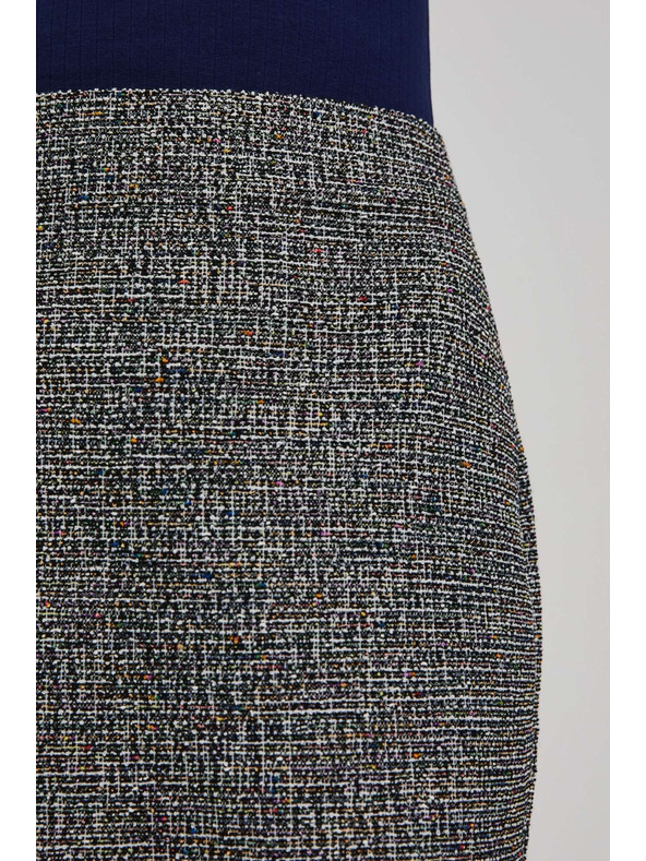 Moodo Priliehavá čierna sukňa Moodo