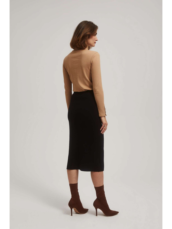 Moodo Tužková midi sukňa s rozparkom čierna Moodo