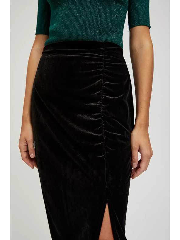 Moodo Zamatová sukňa s rozparkom Moodo