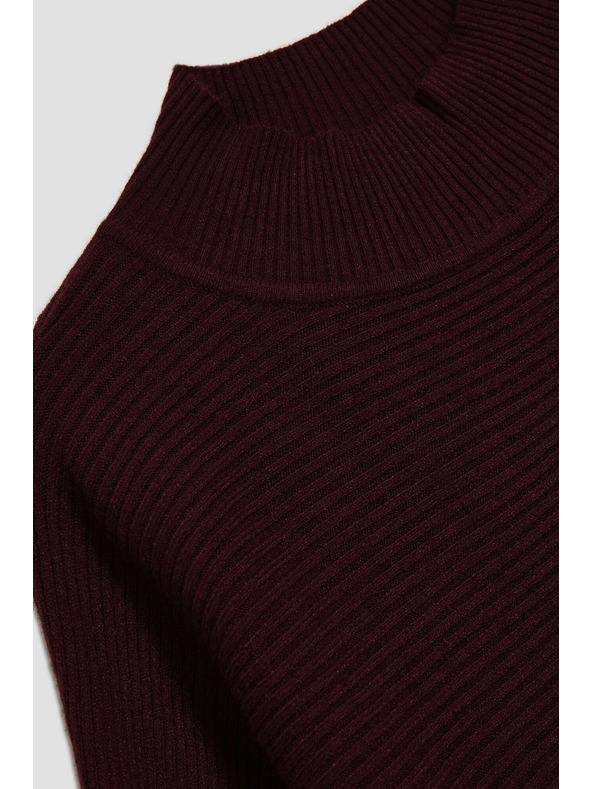 Moodo Sveter netopierieho strihu s vysokým golierom Moodo