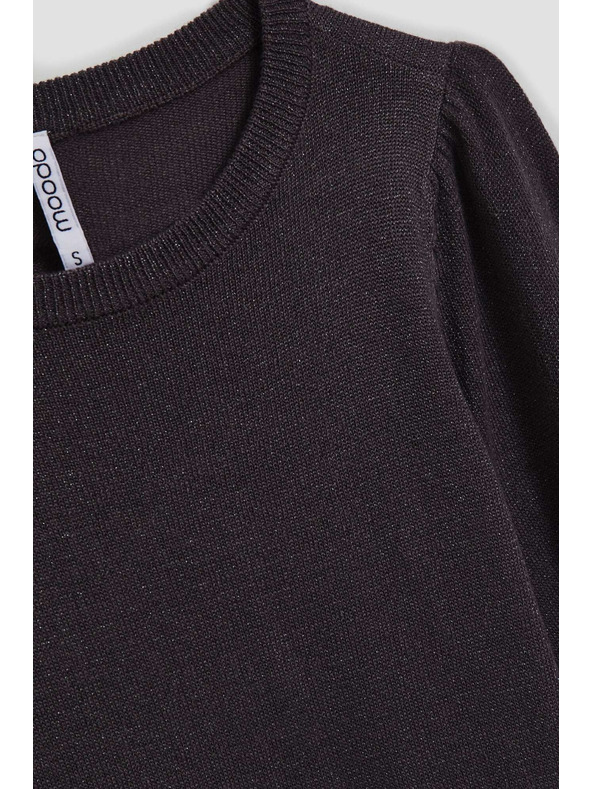 Moodo Sveter s nafúknutými rukávmi a metalickou niťou Moodo