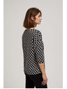 Moodo Biela a tmavmodrá blúzka s geometrickým vzorom Moodo