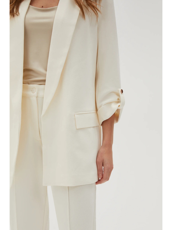 Moodo Elegantné sako biele so zahalenými rukávmi Moodo