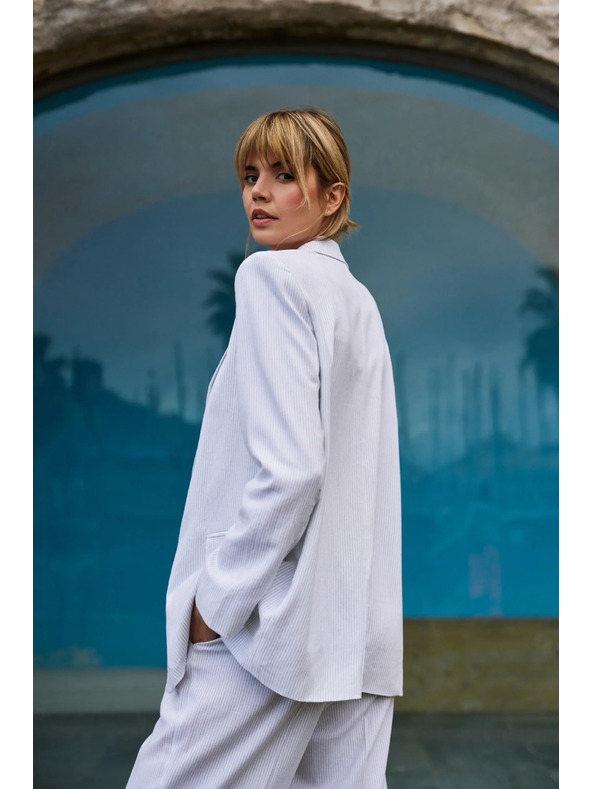 Moodo Viskózové sako s pruhmi biele Moodo