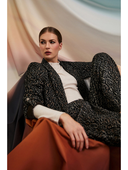 Moodo Sako so zvieracím vzorom čierne Moodo