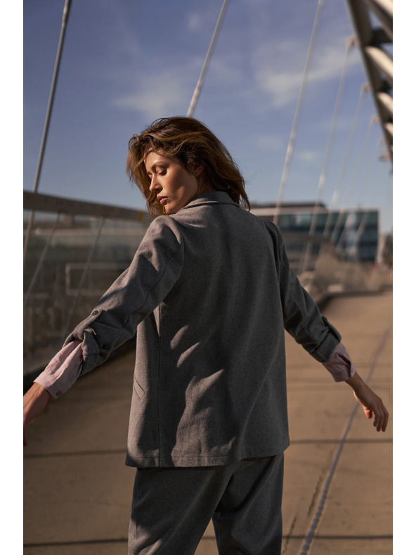 Moodo Sako so zodvihnutými rukávmi šedé Moodo