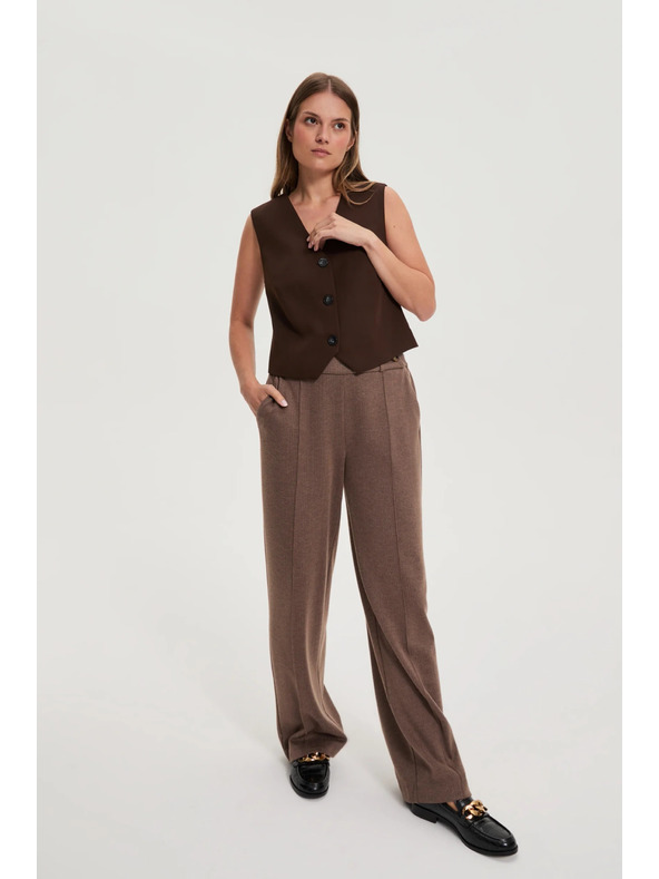 Moodo Elegantná vesta hnedá Moodo