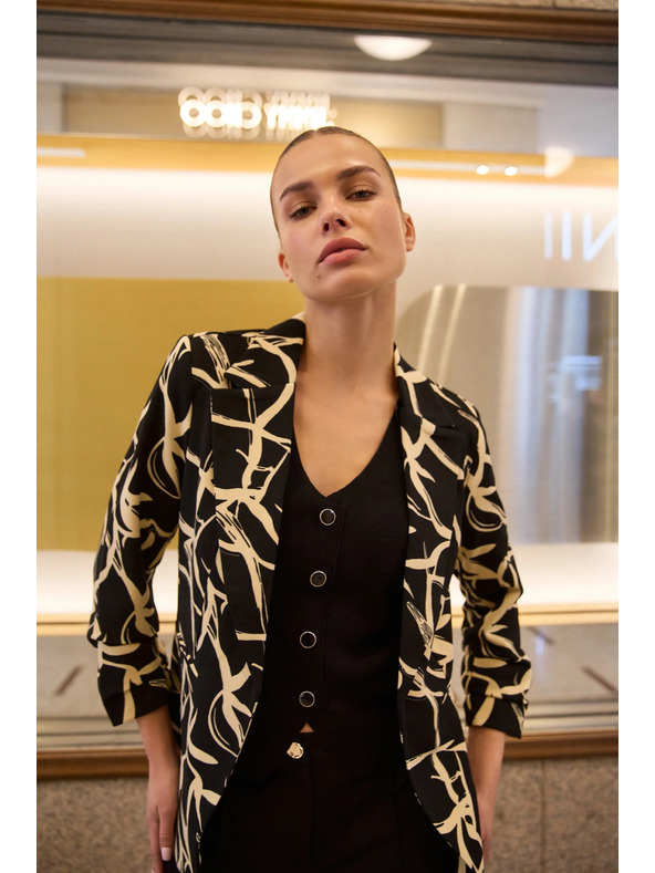 Moodo Sako so zriaseným 3/4 rukávom čierne Moodo